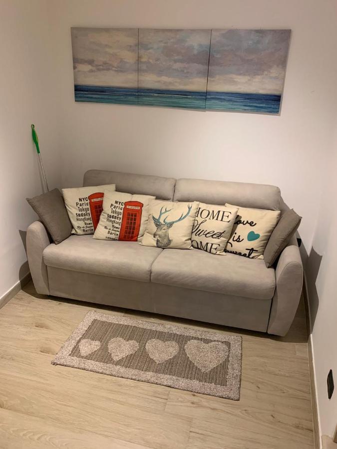Nial House Apartment Monopoli Bagian luar foto